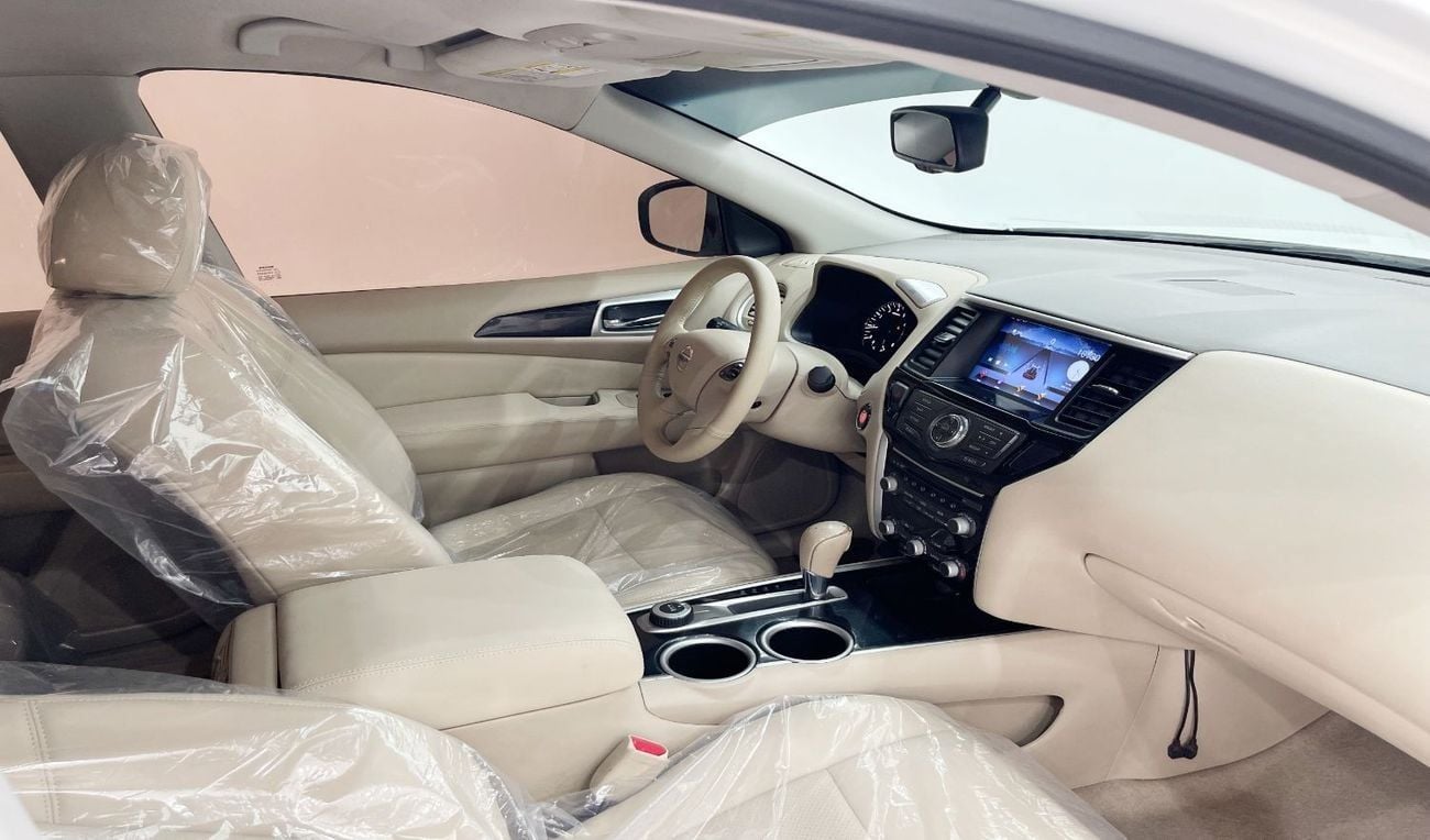 Nissan Pathfinder SV 3.5L (260 HP) GCC SPECIFICATION