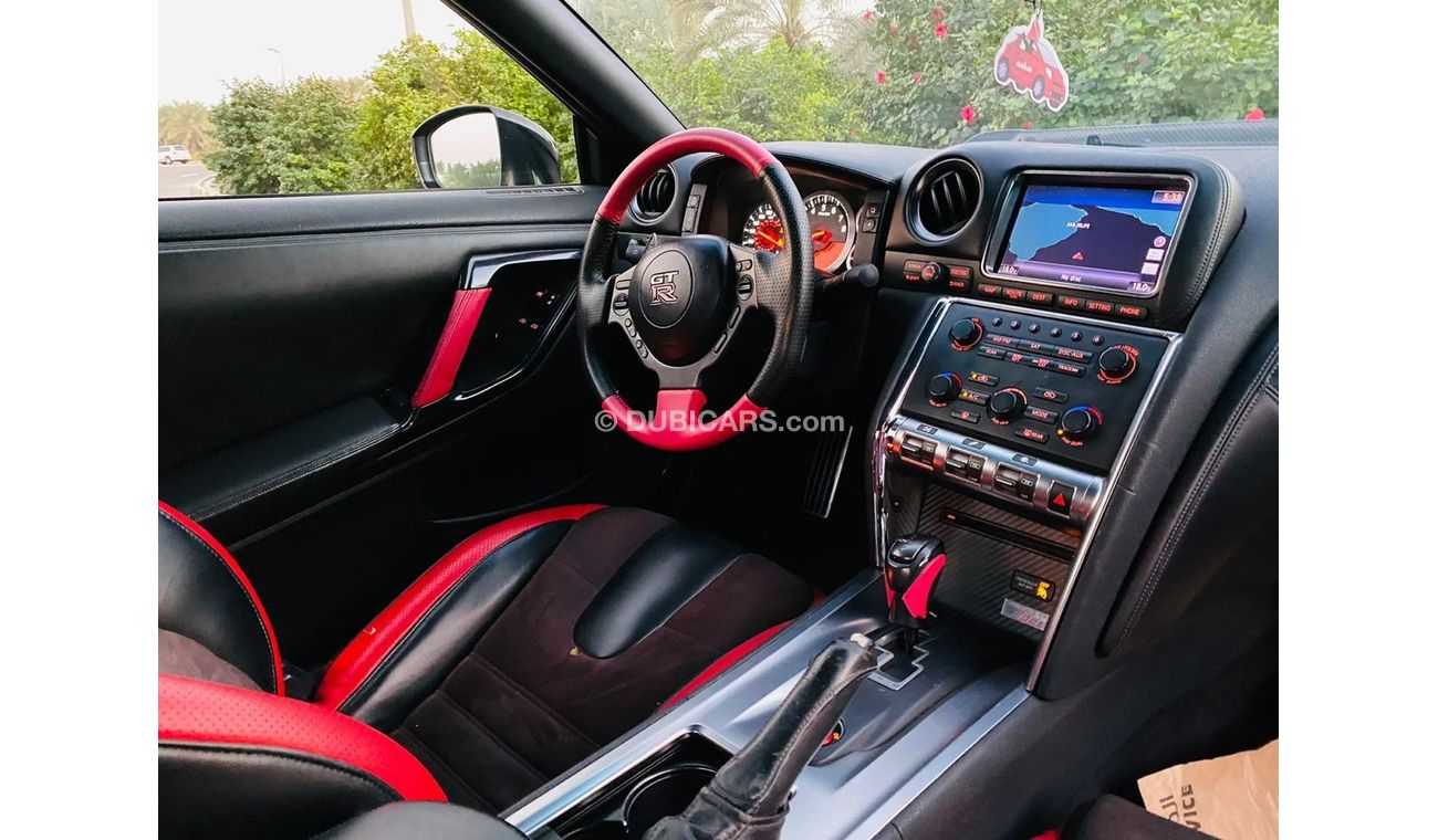 Nissan GTR Std NISSAN GT-R 2013 IMPORT AMERICA FULL CARBON FIBER PERFECT CONDITION
