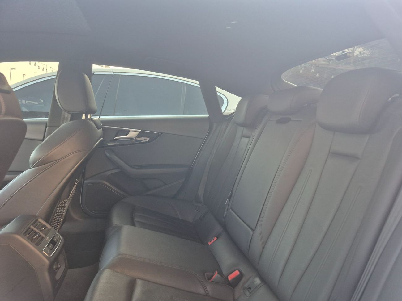 أودي A5 45 TFSI quattro Sport 2.0L