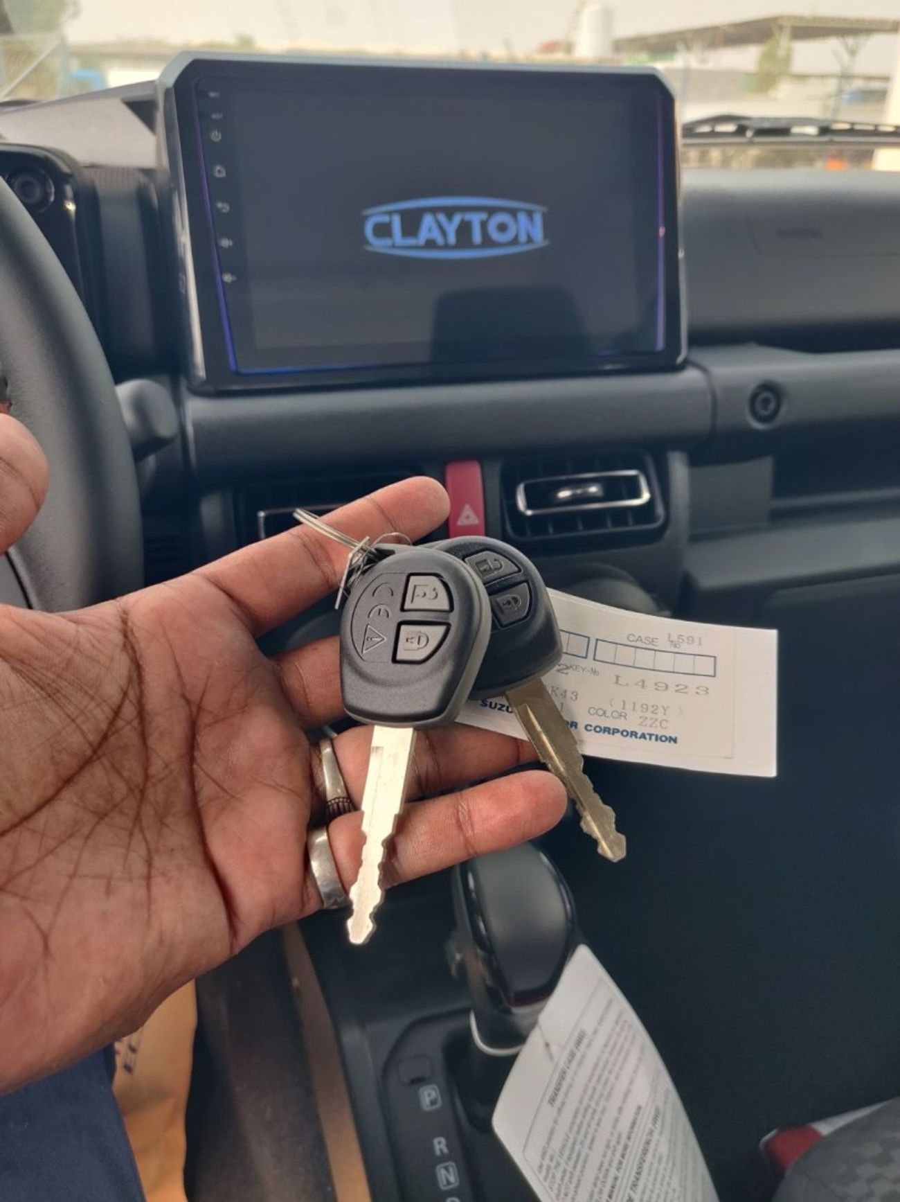 سوزوكي جيمني GLX 1.5L (3-Doors) SUZUKI JIMNI 2025 GLX PETROL 1.5L 3-DOORS 4WD ALL GRIP A/T