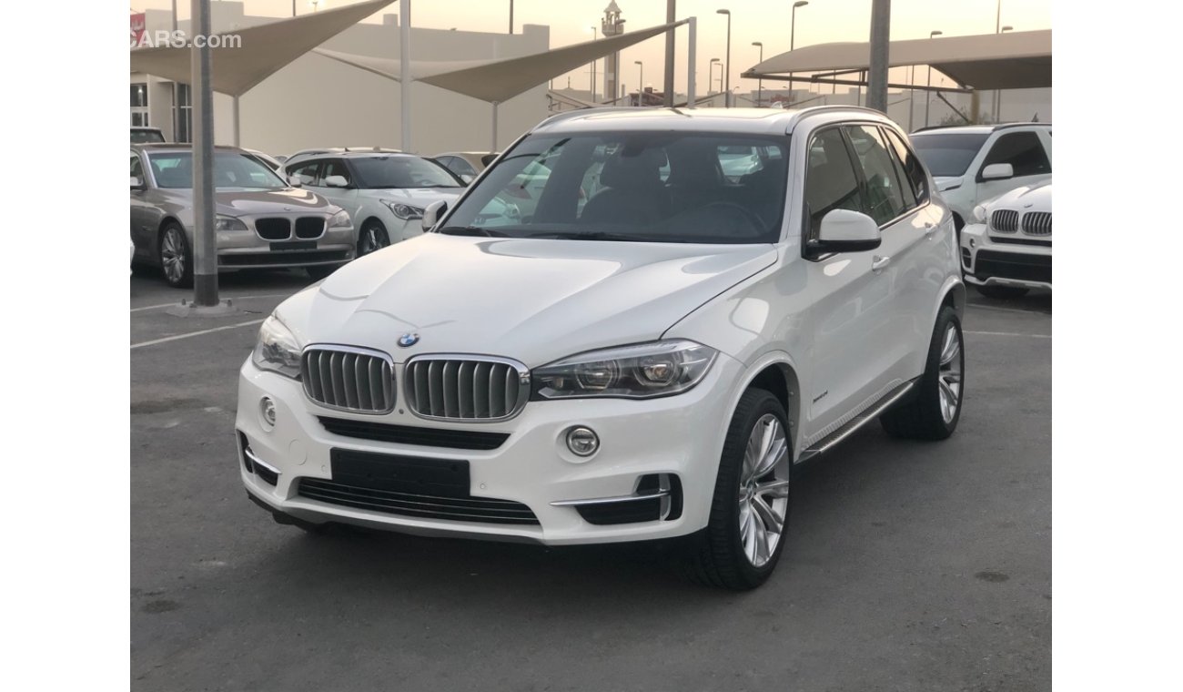 BMW X5 Bmw X5 model 2014 GCC car prefect condition full option panoramic w leather seats back air condition