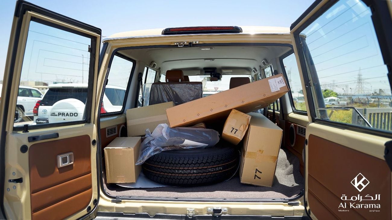 تويوتا لاند كروزر 70 LC76 LX 2.8L | 5 Door | 4WD Automatic | Touchscreen Infotainment with Apply Car Play