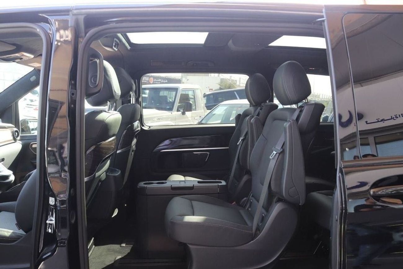 مرسيدس بنز V 300 Mercedes-Benz V300d Diesel 4Matic Exclusive, Long  2023
