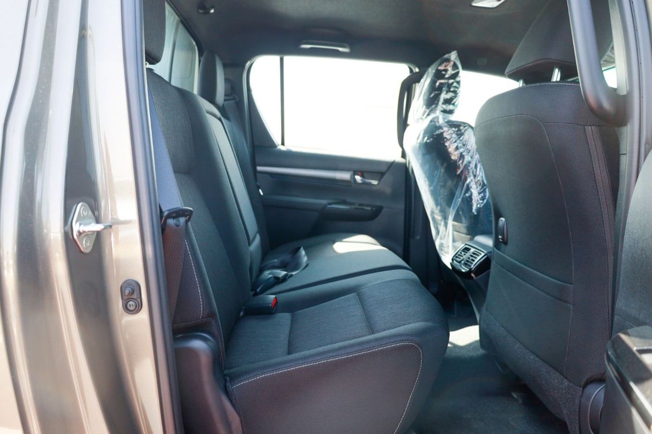 Toyota Hilux TOYOTA HILUX 4.0 ADVENTURE OXIDE BRONZE 2024