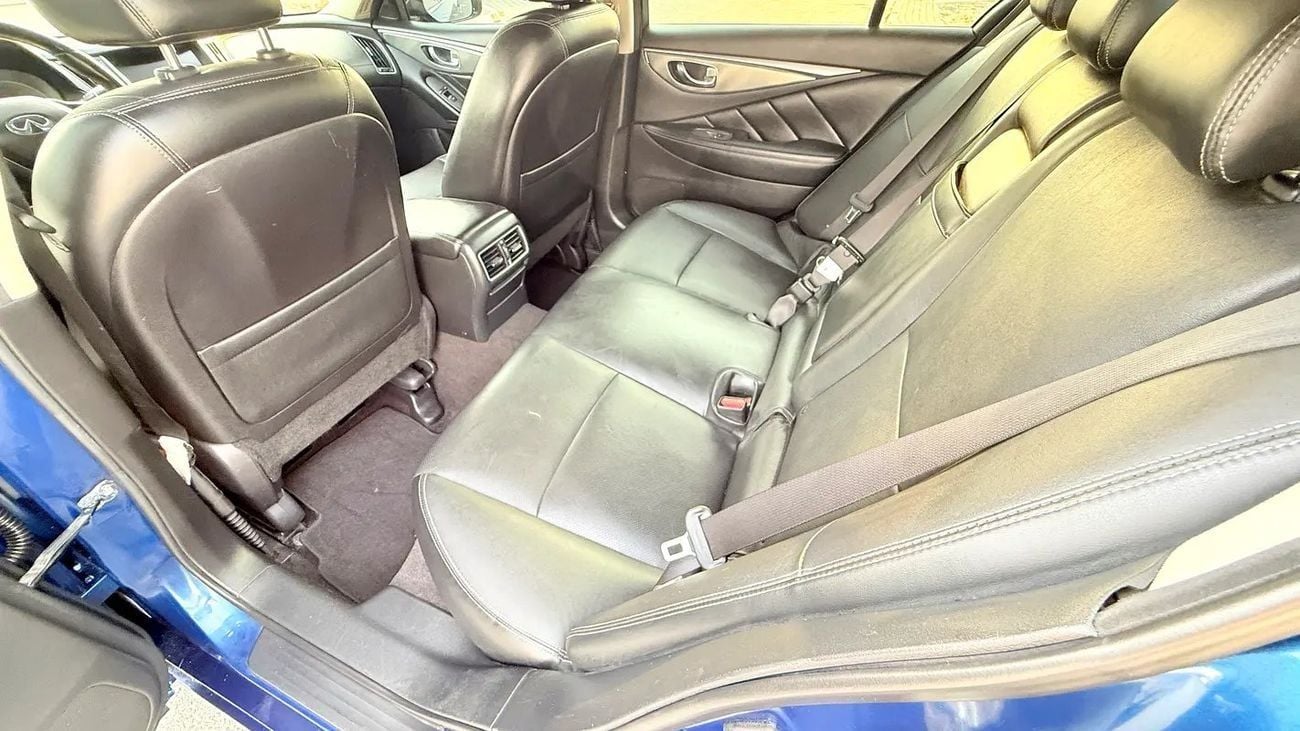 إنفينيتي Q50 LUXE 2.0 turbo GCC Specs, excellent condition