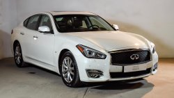 Infiniti Q70