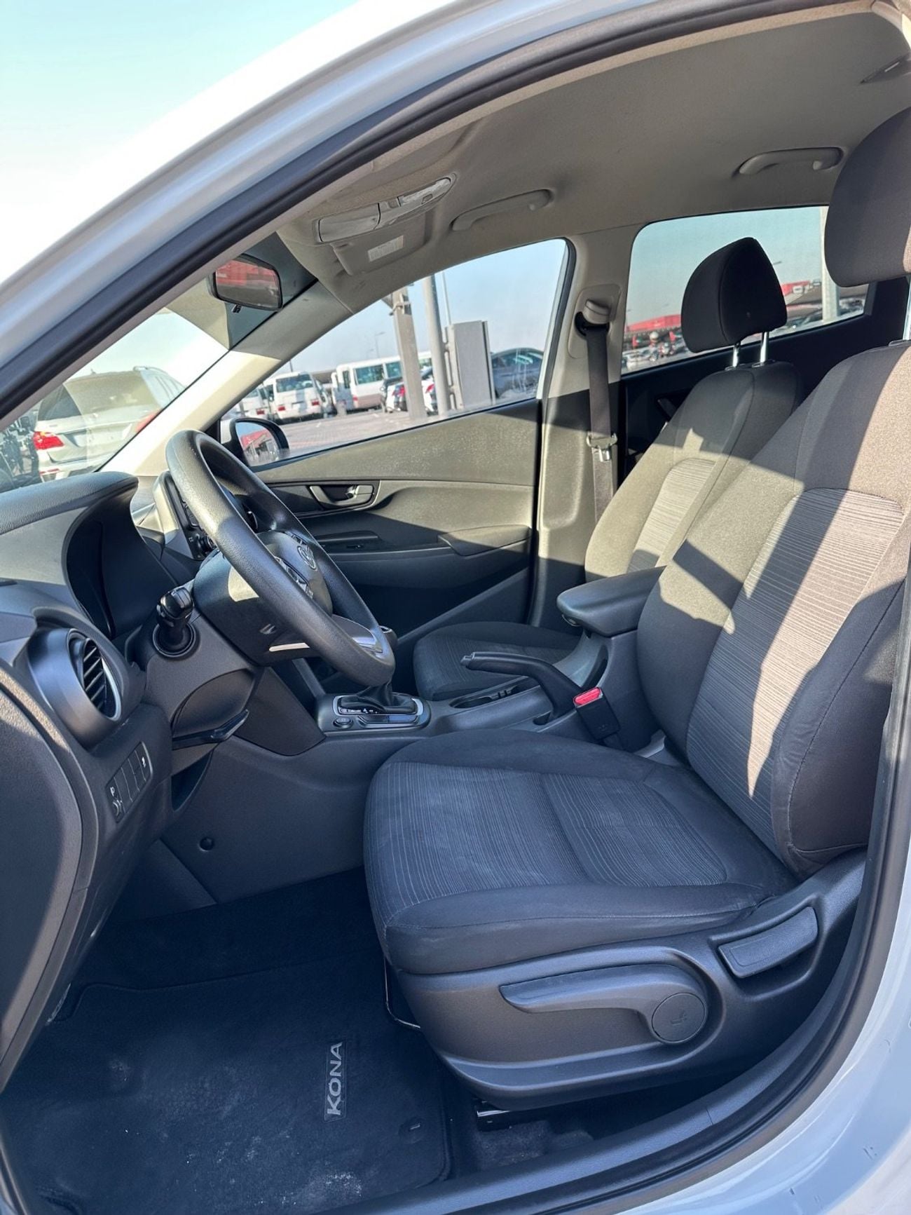 Hyundai Kona GLS Premium 1.6L