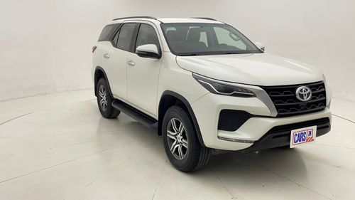 تويوتا فورتونر EXR 2.7 | بدون دفعة مقدمة | اختبار القيادة في المنزل