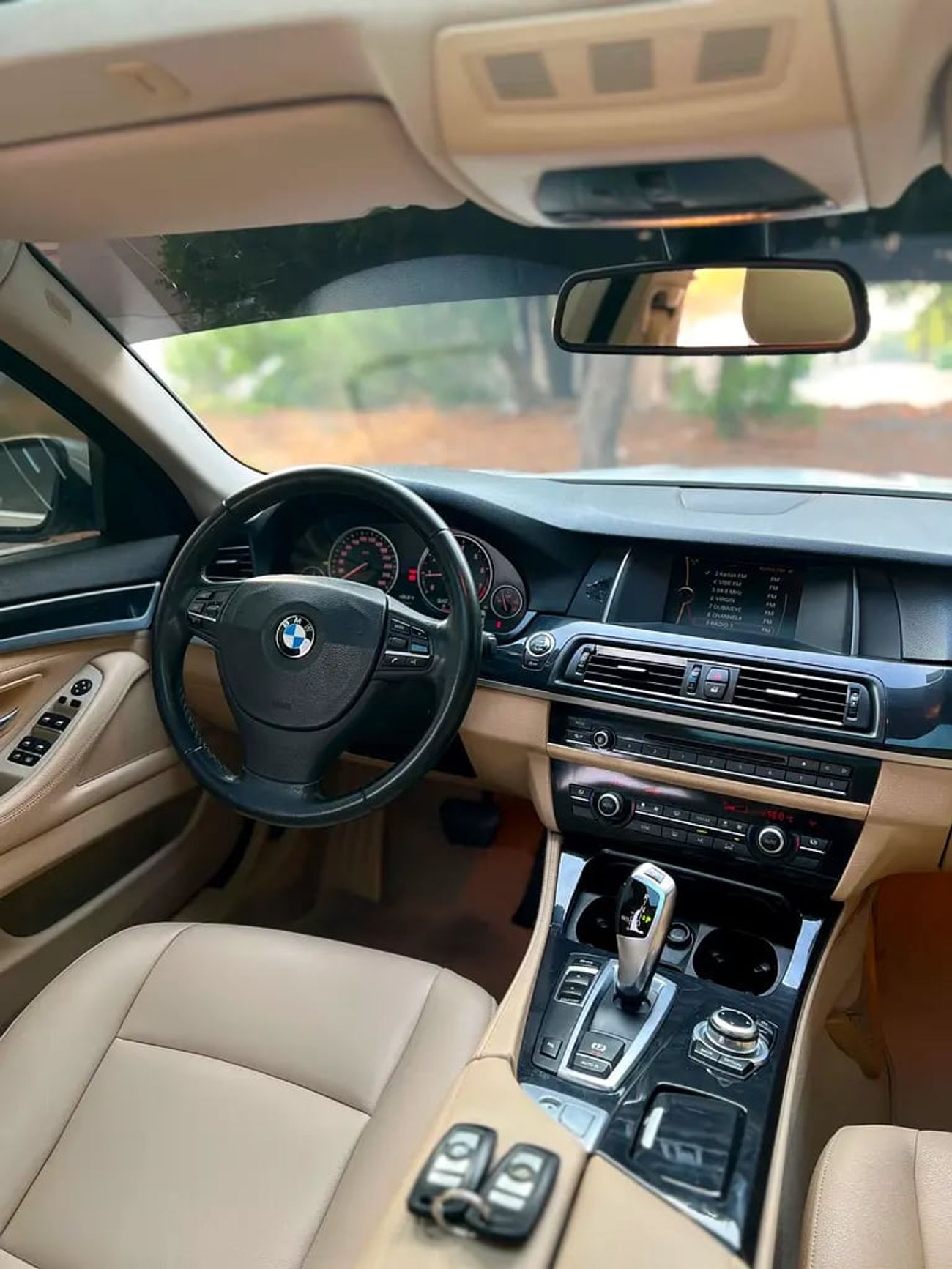 BMW 520i 520i GCC Specs