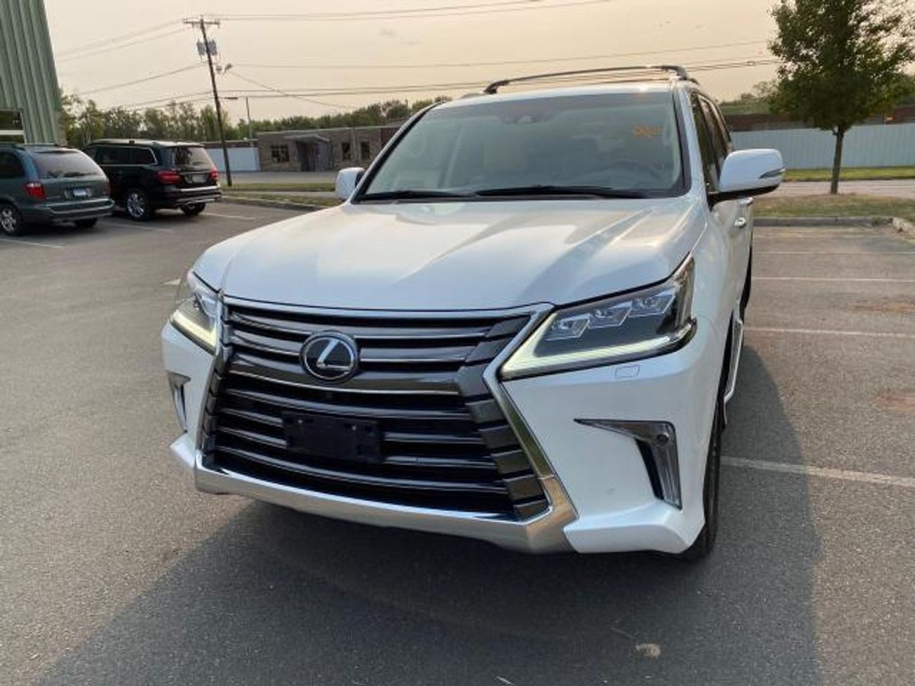 Lexus LX 570 2016 LEXUS LX 570