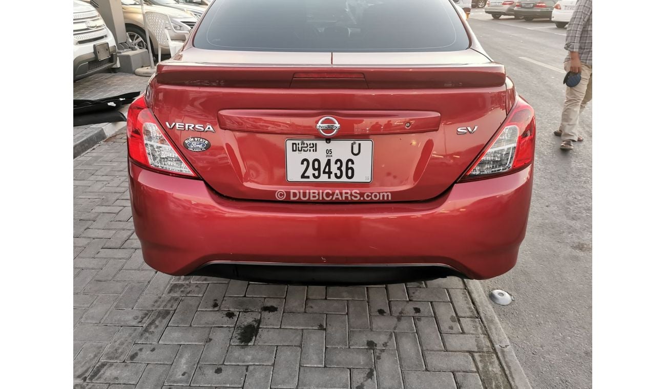 Nissan Versa