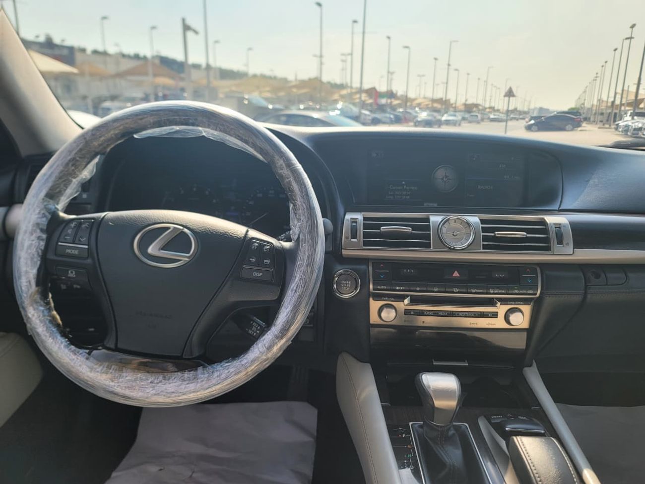 لكزس LS 460 Prestige LWB 5st 4.6L (375 HP)