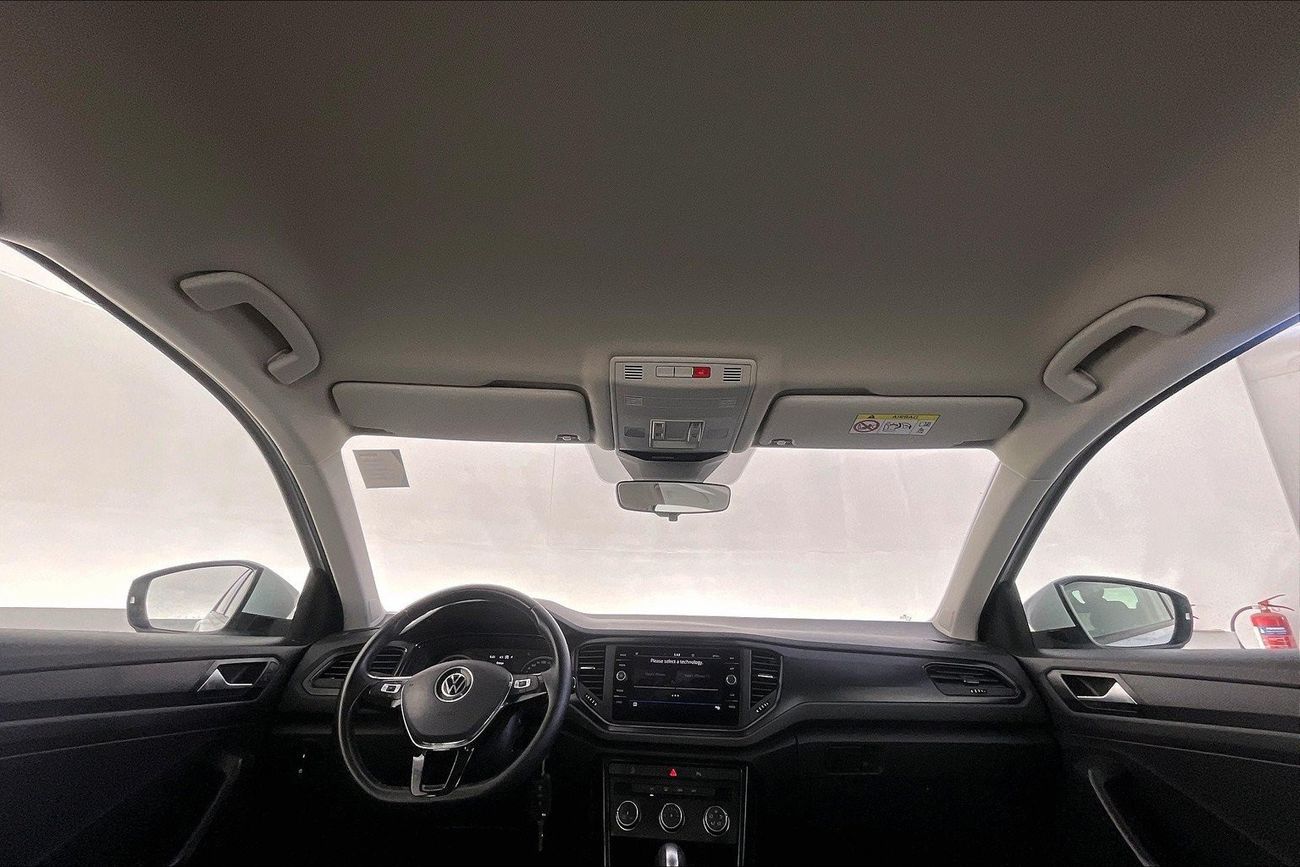 فولكس واجن T ROC Trend | شامل الضمان | 0 ﺪﻔﻋﺓ ﺃﻮﻟﻯ