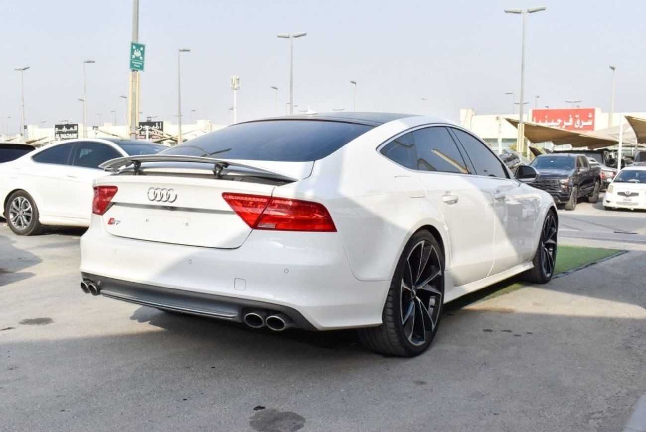 Audi S7 Top