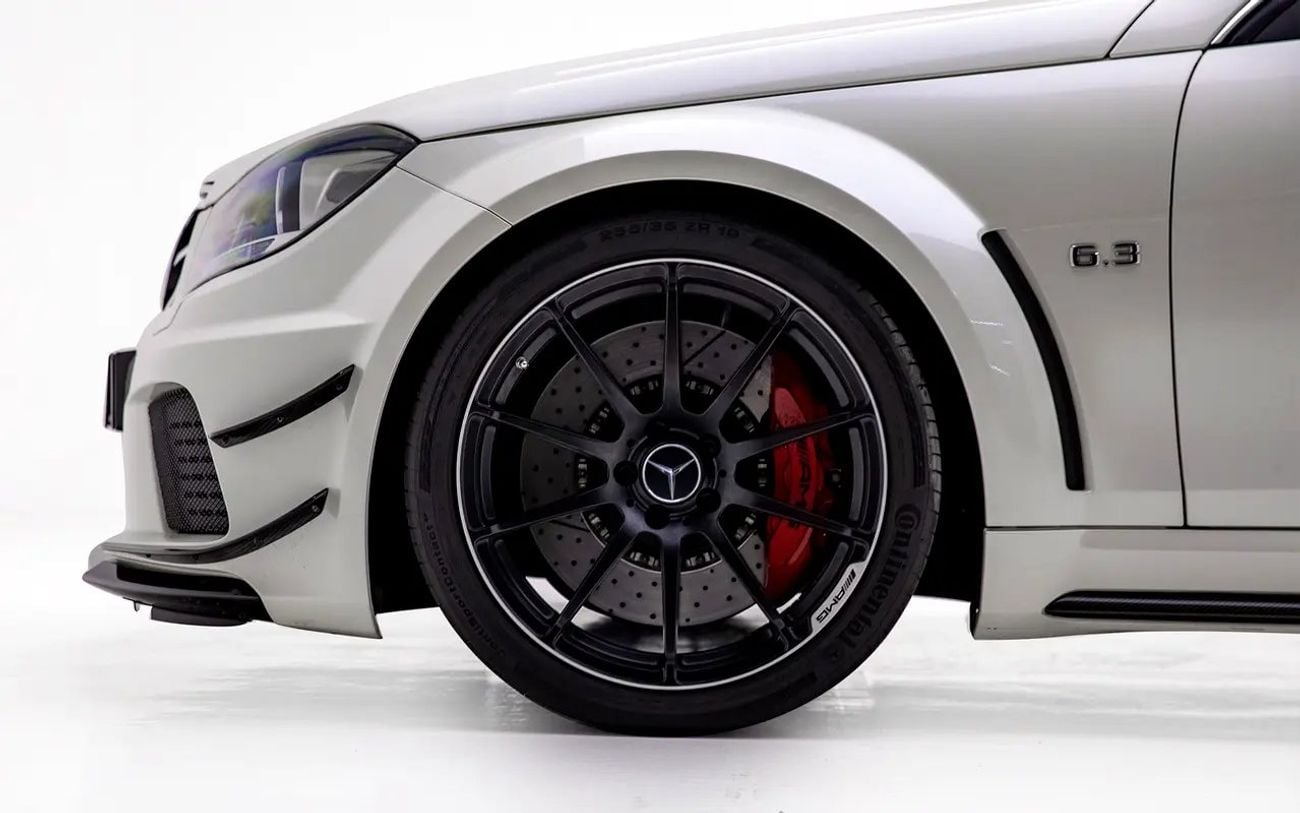 Mercedes Benz C63 AMG AMG C 63 Coupe Black Series | GCC Spec