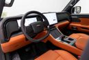 روكس 01 1.5L - Plug-in Hybrid - White Inside Orange | Export Only