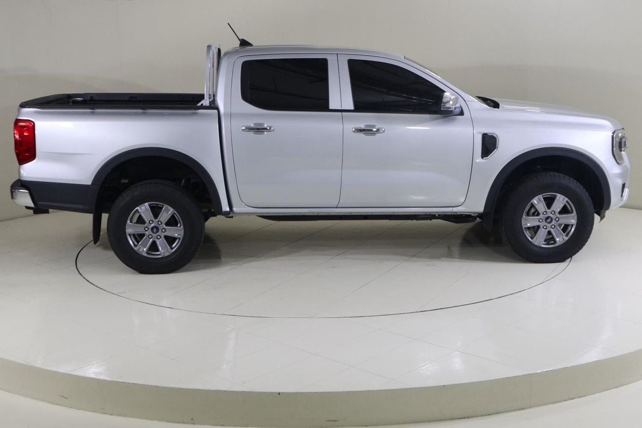 Ford Ranger XLT 2.0T Diesel RDD3424 / FREE Insurance + Registration / AL TAYER MOTORS / AL QOUZ SHOWROOM