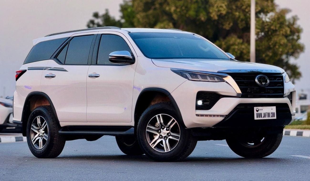 Toyota Fortuner PREMIUM CONDITION | 2.8L DIESEL ENGINE | RHD | 2024 | AUTOMATIC TRANSMISSION | REAR VIEW CAMERA | PA