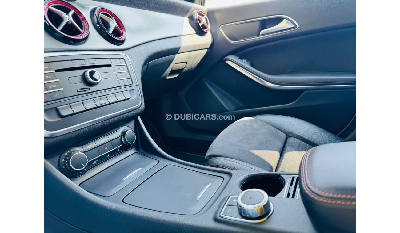 Mercedes-Benz CLA 250 Sport GCC ..One Year Warranty..Perfect Condition .. 2L .. AMG .