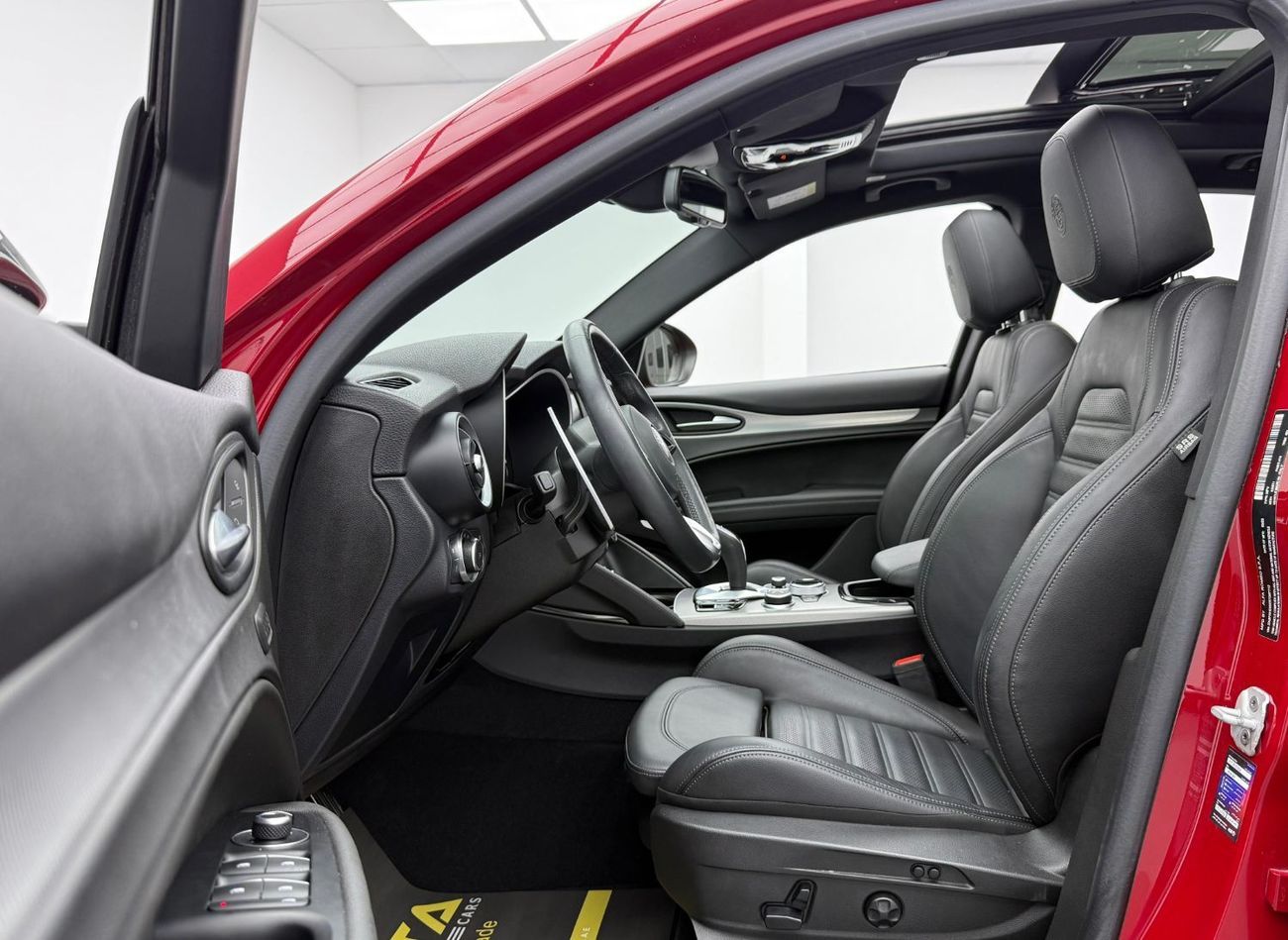 ألفا روميو ستيلفيو 2024 Alfa Romeo Stelvio Veloce, 2029 Agency Warranty And Service Contract, GCC