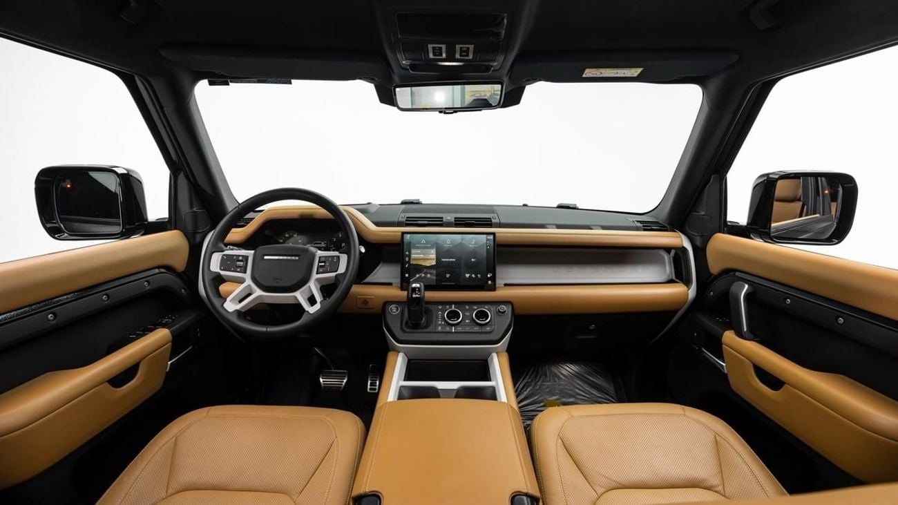 Land Rover Defender HSE P400 - 2025 - GCC - Under Warranty