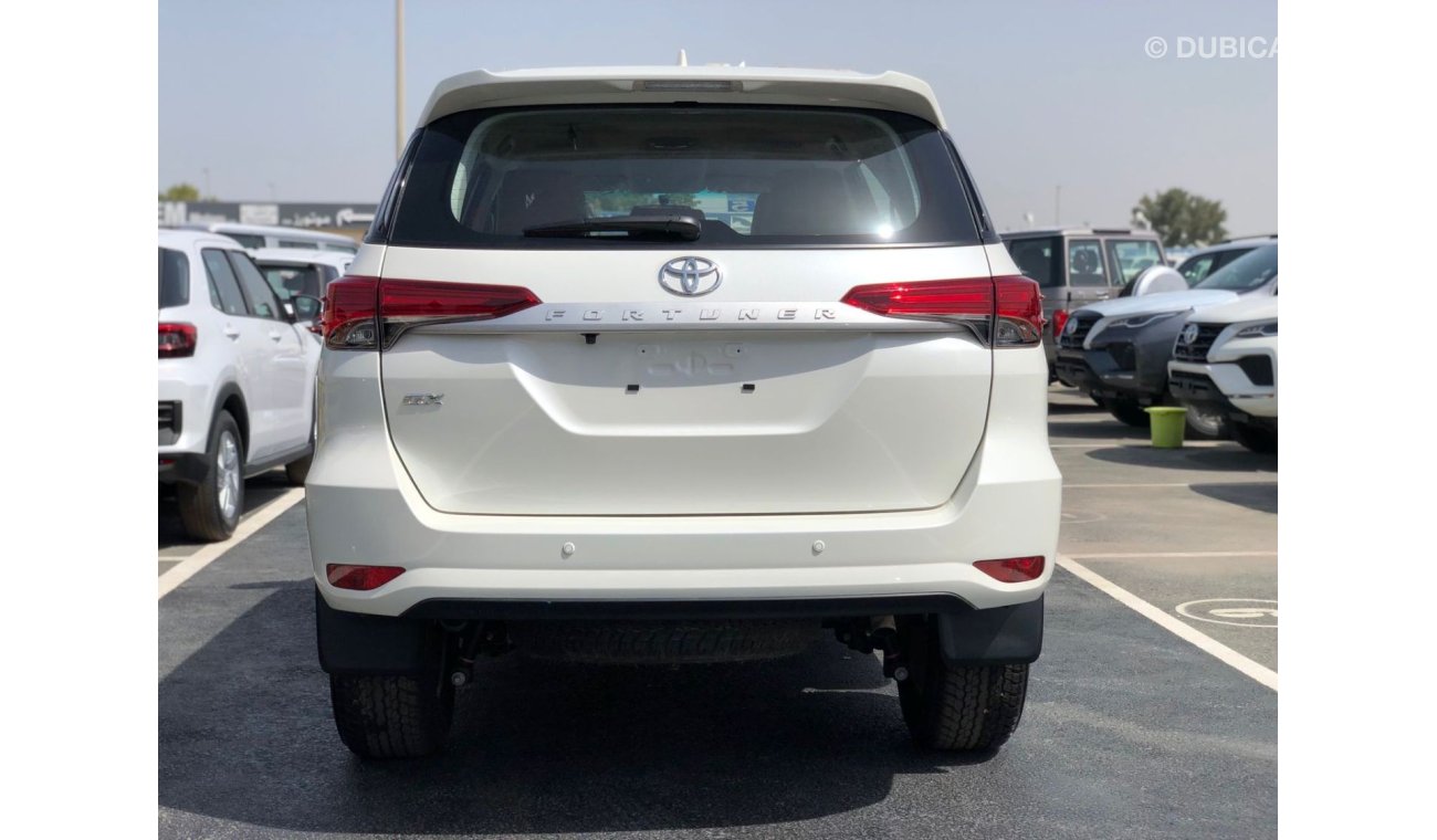 Toyota Fortuner GX 2.7L 4x2 AT