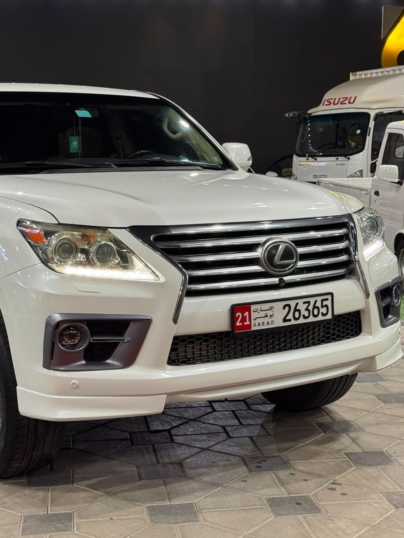 Lexus LX570 PLATINUM