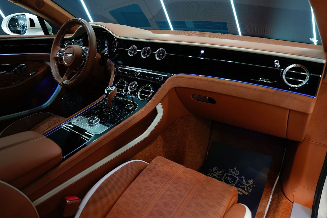 Bentley Continental GT SPEED First Edition, V8 Hybrid, Rotating Display, Naim Audio, Dealer Warr + Serv