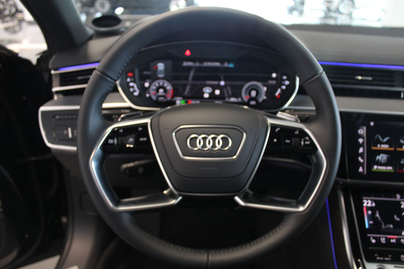 أودي A8 A8L 55 TFSI quattro 340hp Business Edition (Ref#5779)