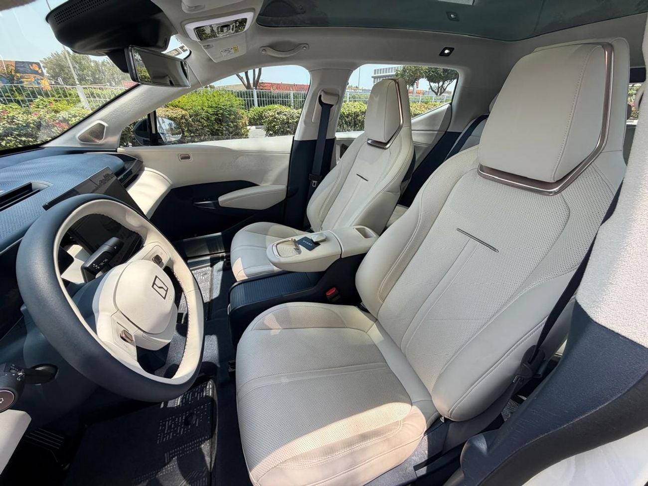 Zeekr X FLAGSHIP ZEEKR X 2024 GCC FULL SERVICE HISTORY UNDER WARRANTY LOW KM