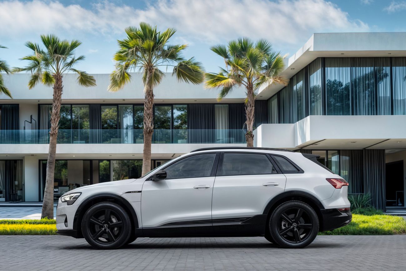 Audi etron E-Tron 55 Quattro - Black Edition | 3,036 P.M | 0% Downpayment | Agency Warranty!