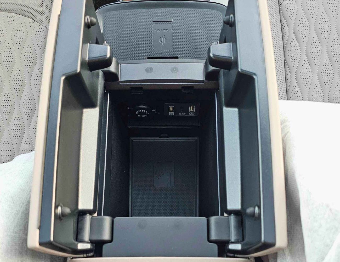 بي واي دي هان Electric / Full Option With HUD Panoramic Roof / 360* Camera (CODE # 69069)