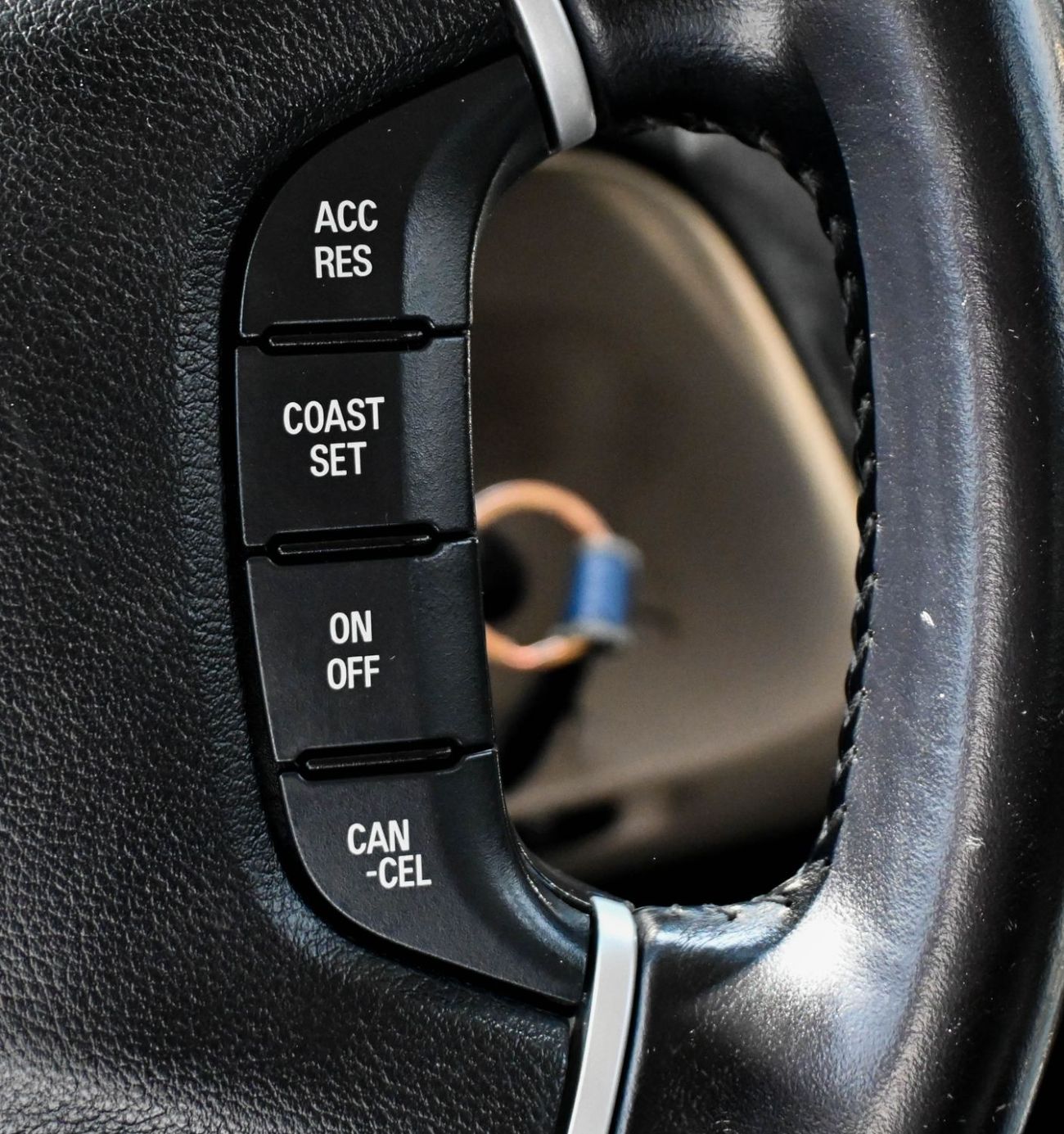 Mitsubishi Pajero GLS Mid 3.8L (274 HP) Mitsubishi Pajero 3.8L 2020 GCC Original Paint accident-free