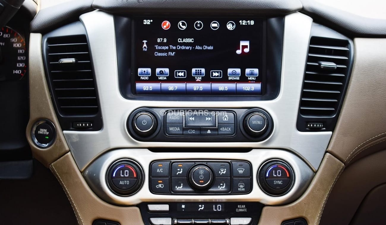 Chevrolet Suburban Premium