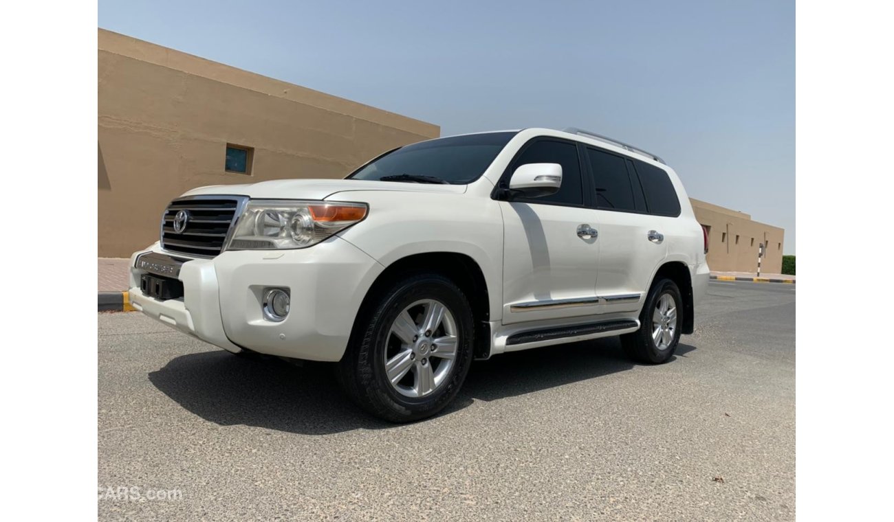 Toyota Land Cruiser Toyota landcruser GXR model2013 V8 g cc full options  km 208,000 pricce 93,000 m00971545994592