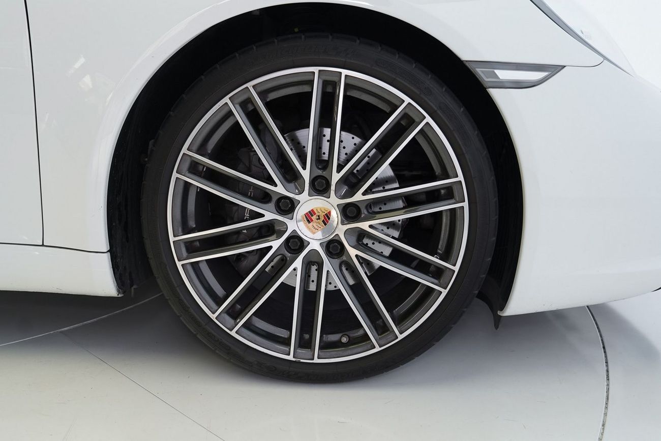 Porsche 911 Carrera 3.6L Coupe