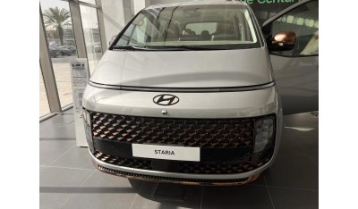 Hyundai Staria 3.5 L | Petrol | 9 Seat |Model2022