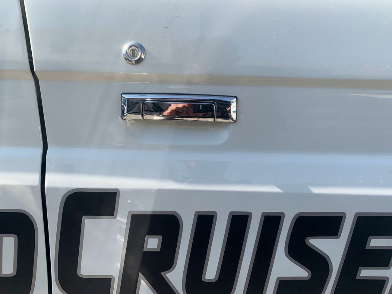 Toyota Land Cruiser Pick Up DIESEL 4.5L ,RIGHT HAND 2O13 MODEL ONLY FOR EXPORT AVAILABLE