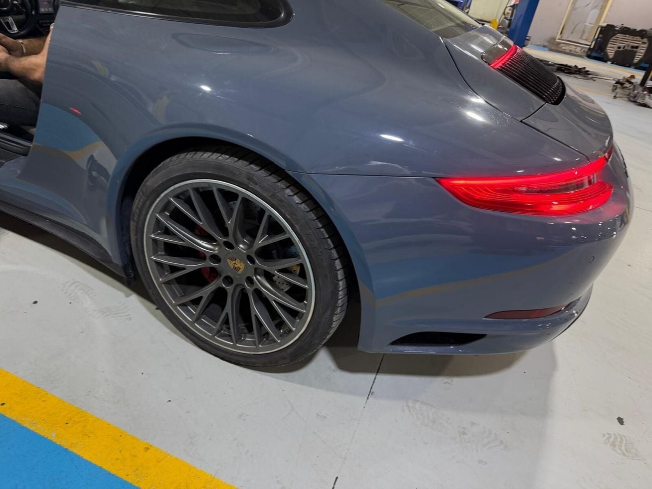 Porsche 911 Carrera 4S 3.8L Coupe