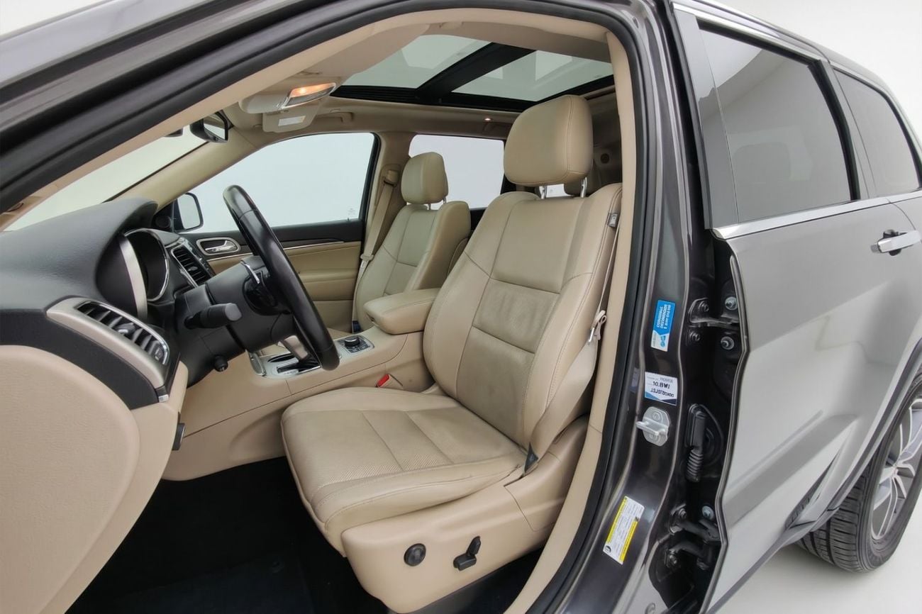 Jeep Grand Cherokee AED  1,567/Monthly l Jeep Grand Cherokee Limited Plus 2020 l Panoramic Roof l GCC Specs