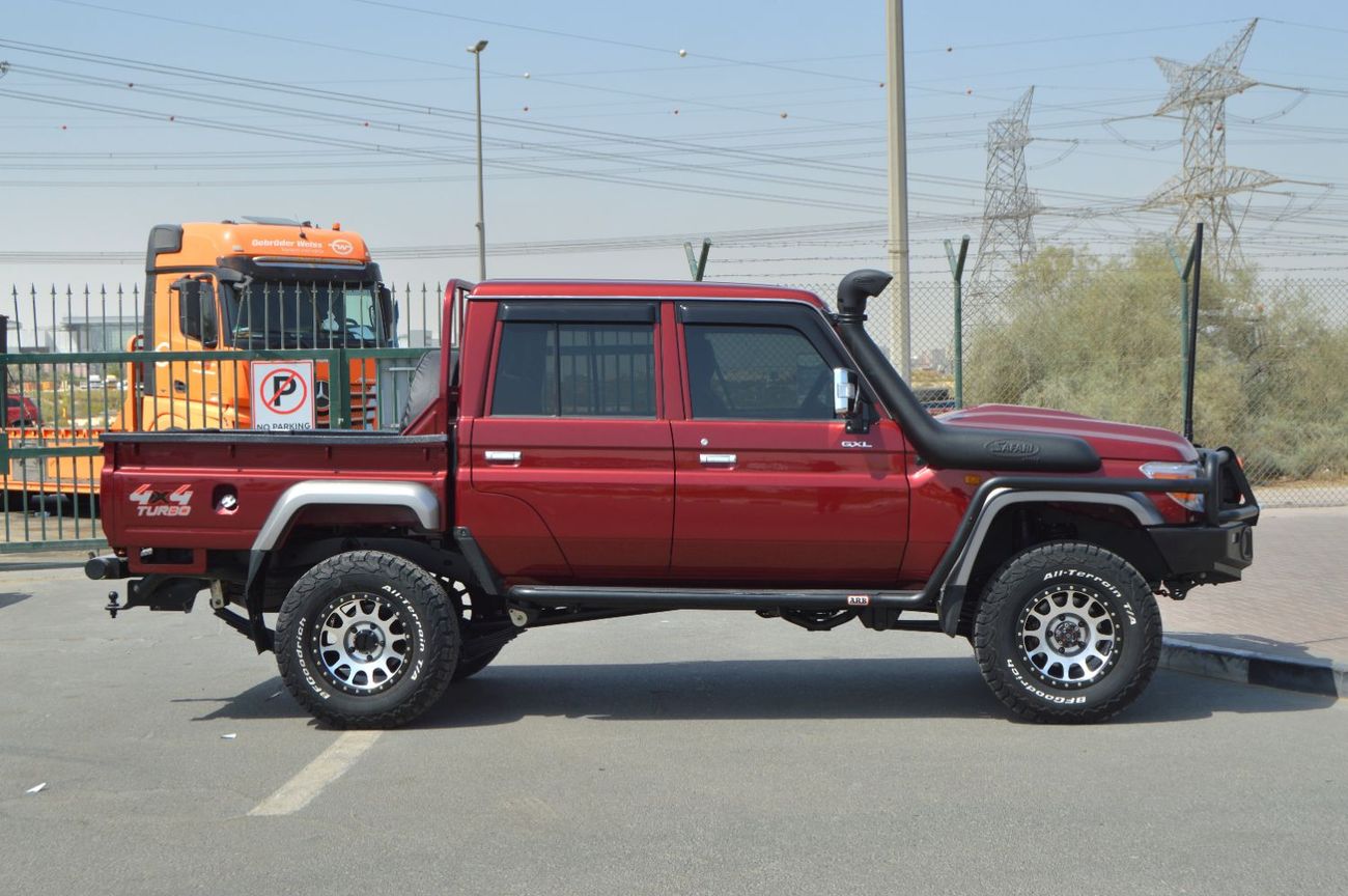 تويوتا لاند كروزر بيك آب Double cabin 4.5L, perfect inside and outside