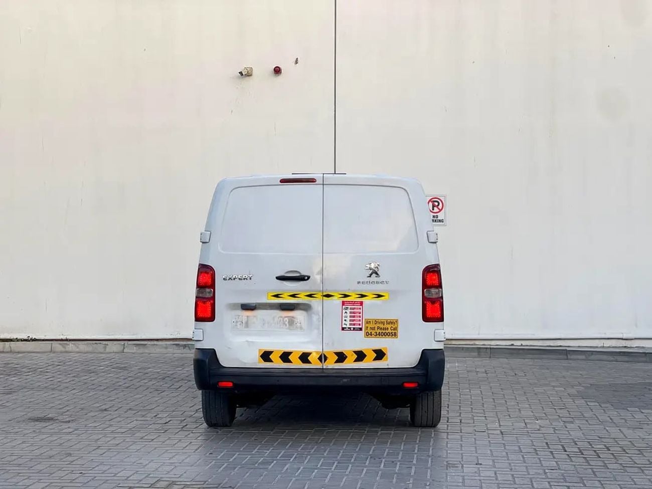 Peugeot Partner Van Long Body - GCC Specs - Reliable and Practical