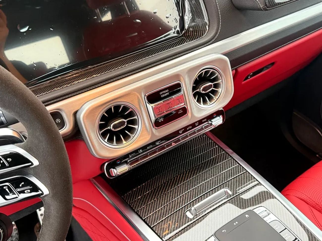 Mercedes-Benz G 63 AMG G63 AMG | FULL OPTION | Brand | Red Interior