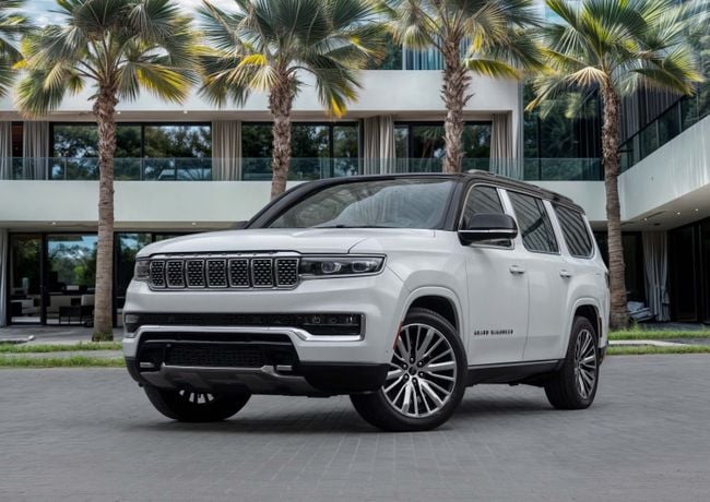 Used 2023 Jeep Grand Wagoneer for sale in UAE | Verified Second Hand Jeep Grand Wagoneer Price