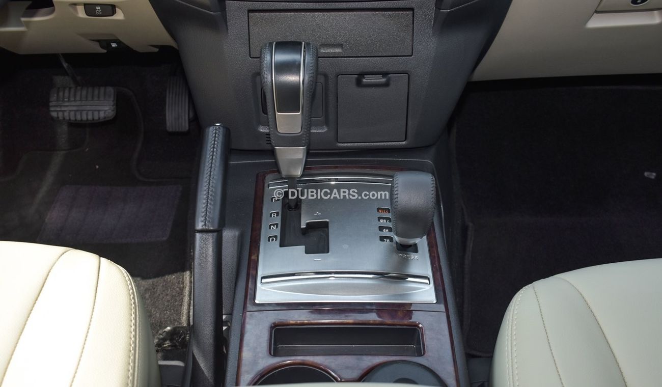 ميتسوبيشي باجيرو GLS V6 3.5L