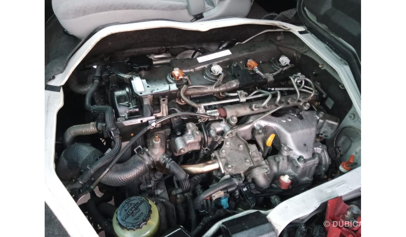 تويوتا هاياس TOYOTA HIACE RIGHT HAND DRIVE (PM1005)