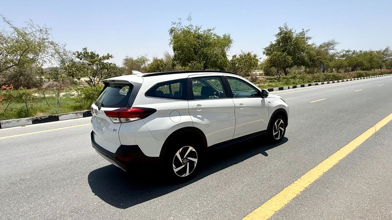 Toyota Rush GL