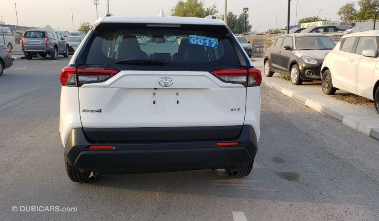 Toyota RAV4 TOYOTA RAV4 2019 XLE - FULL OPTION - PUSH START - SUNROOF