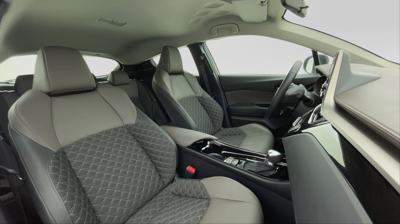 Toyota CHR VX 1.8 | Zero Down Payment | Home Test Drive