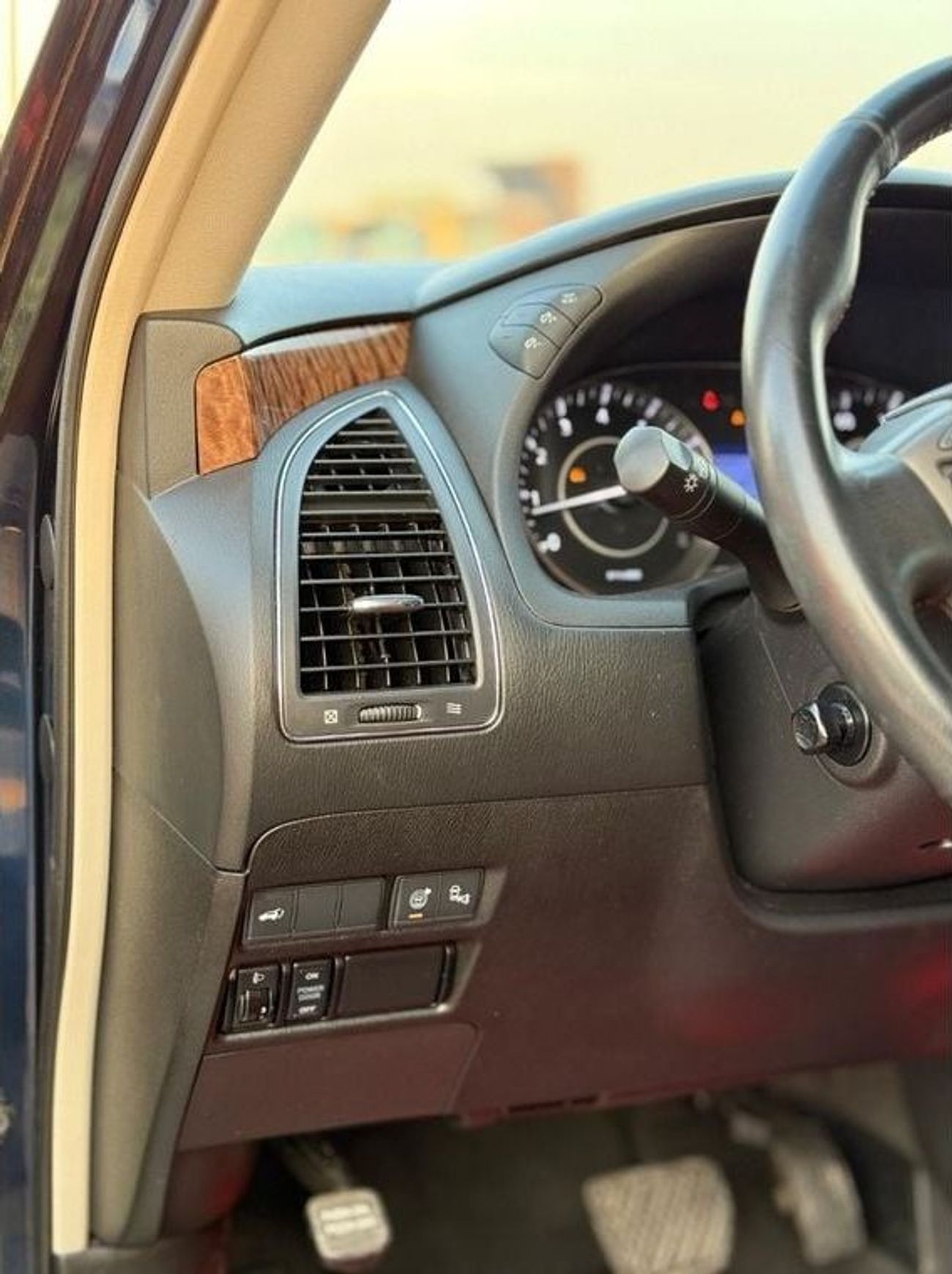 نيسان أرمادا Nissan Armada 4WD Platinum